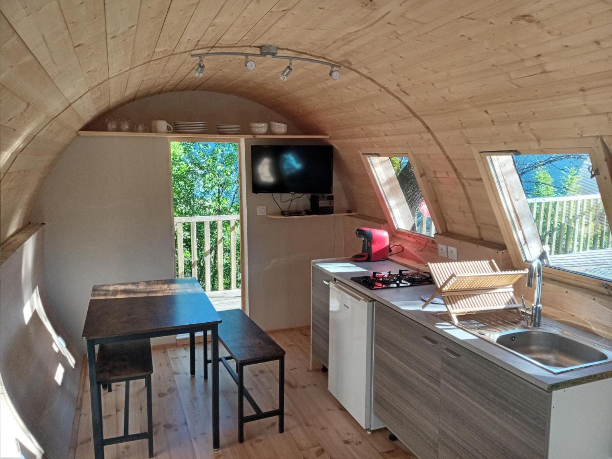 Les Insolites Du Villaret Saint-Vincent-les-Forts ภายนอก รูปภาพ